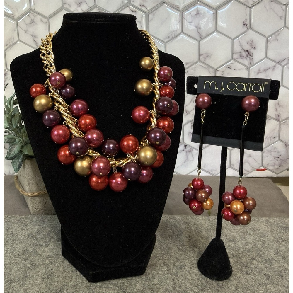VINTAGE GOLDTONE PURPLe PINK NECKLACE & PIERCED DANGLE EARRING M.J. CARROLL